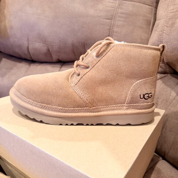 UGG Kids' Neumel II Boot - Picture 9 of 15